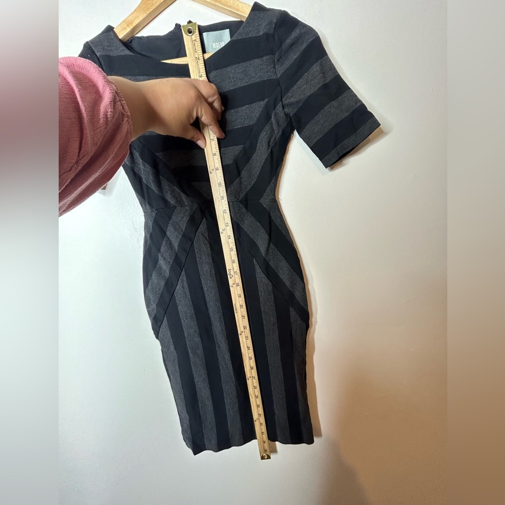 Anthropologie Maeve Geoplane gray black stripe bodycon pencil dress Size 2 - Picture 5 of 6